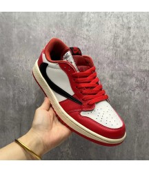 Travis Scott x Air Jordan 1 Low OG“Chicago”