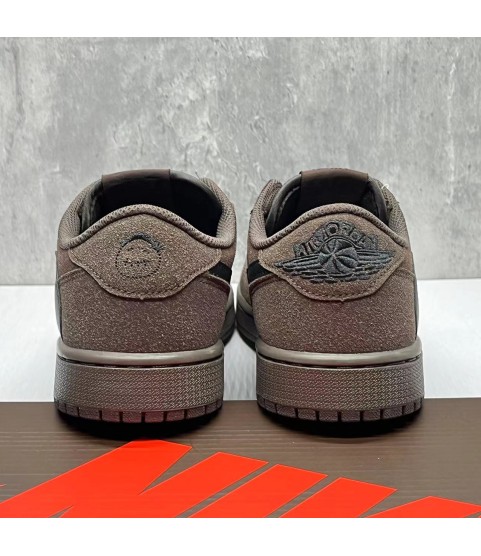 Travis Scott X Jordan 1 low "Velvet Brown"