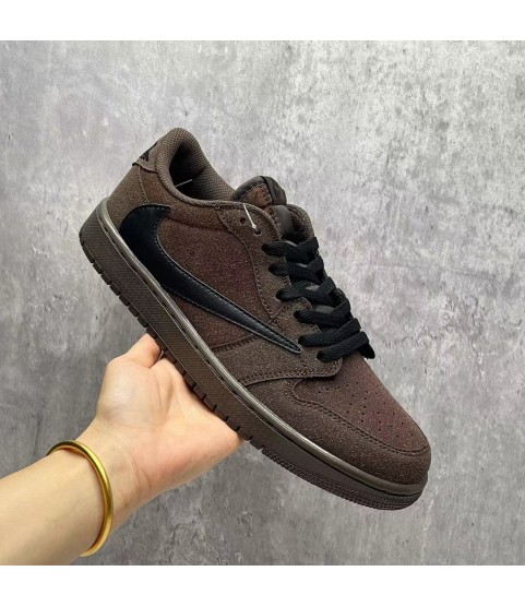 Travis Scott X Jordan 1 low "Velvet Brown"