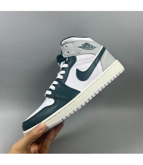 Jordan 1 green grey