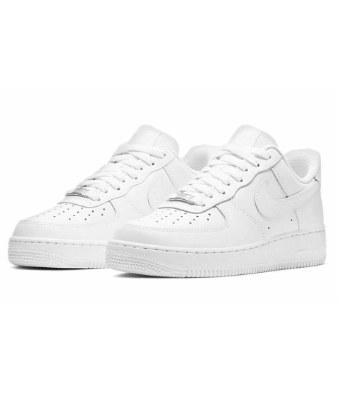 Nike Air Force 1 "Triple White" - 11.0