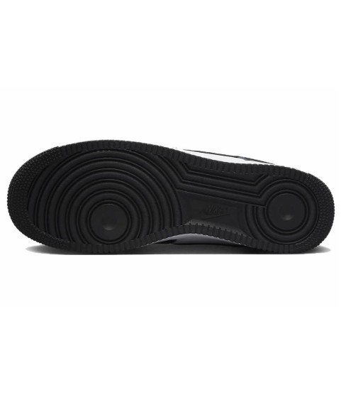 Nike Air Force 1 "Panda" - 5.0