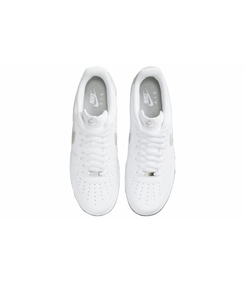Nike Air Force 1 Low - 9.0