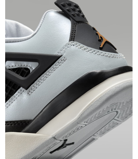 Jordan 4 Retro - 22