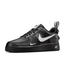 Зимние кроссовки Nike Air Force 1 Mid '07 LV8 Black черные с белым - 242