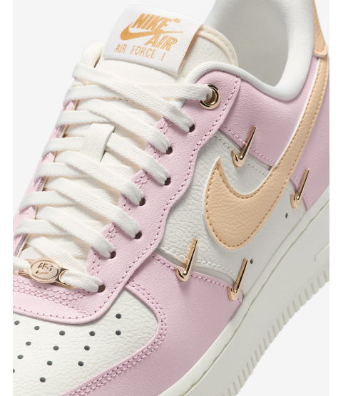Nike Air Force 1 '07 LX - 10