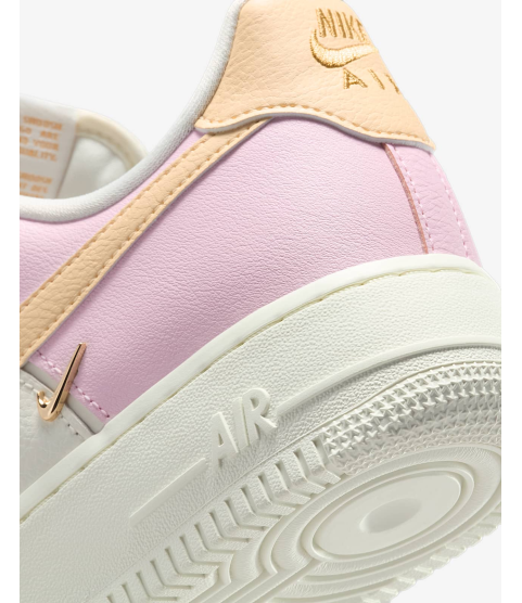 Nike Air Force 1 '07 LX - 10