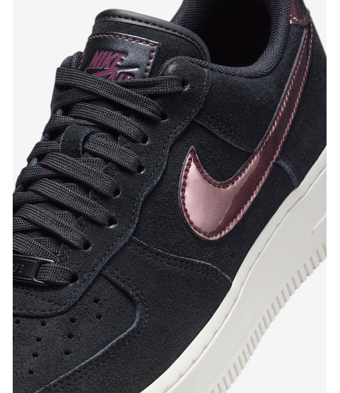 Nike Air Force 1 '07 SE - 12