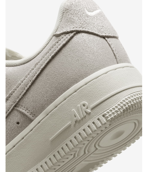 Nike Air Force 1 '07 SE - 16