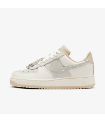 Nike Air Force 1 '07 - 20