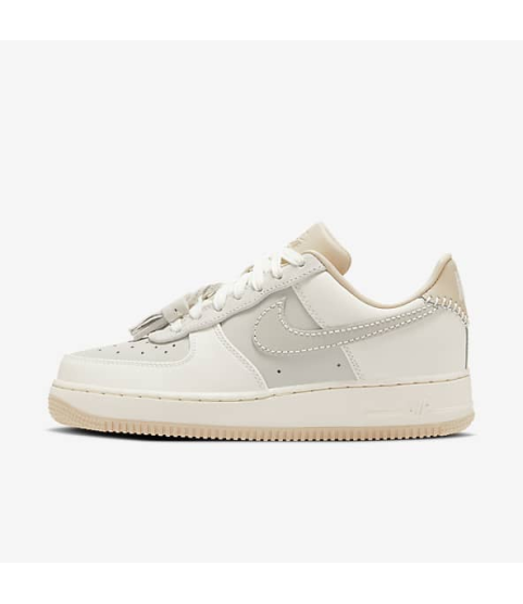 Nike Air Force 1 '07 - 20