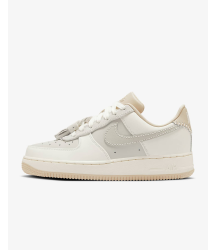 Nike Air Force 1 '07 - 20