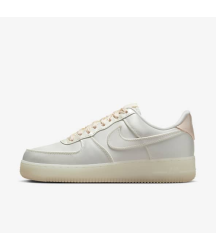 Nike Air Force 1 ’07 LV8 - 26