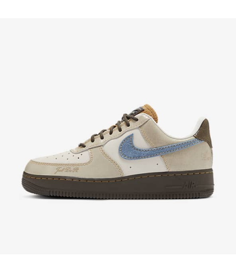 Nike Air Force 1 '07 LX - 28