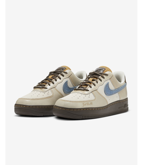 Nike Air Force 1 '07 LX - 28