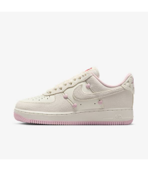 Nike Air Force 1 ’07 LX - 29