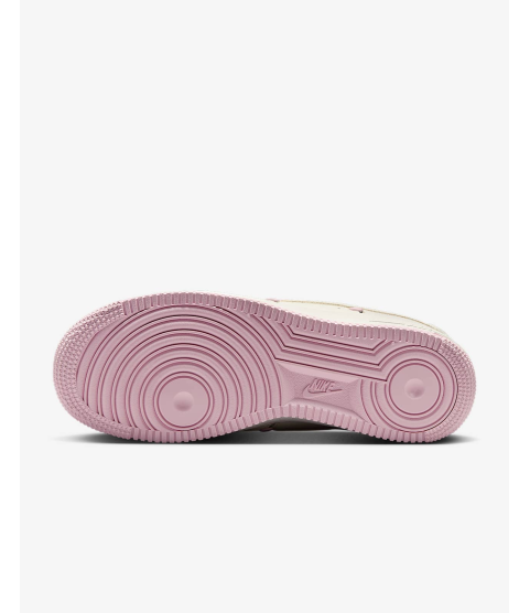 Nike Air Force 1 ’07 LX - 29
