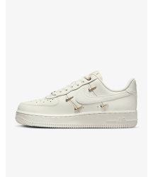 Nike Air Force 1 '07 LX - 31