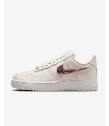 Nike Air Force 1 ’07 LX - 46