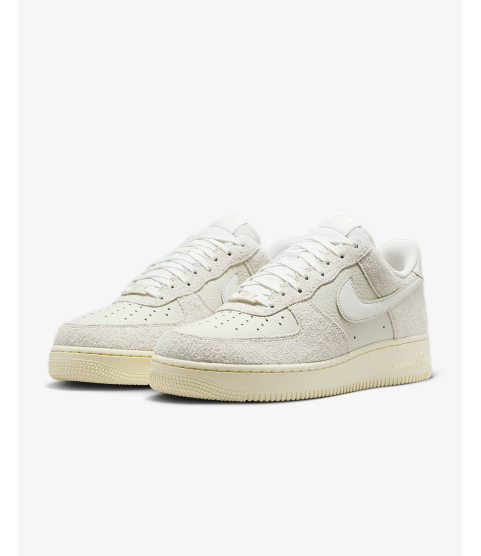 Nike Air Force 1 '07 LX - 16