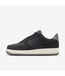 Nike Air Force 1 '07 LV8 - 31