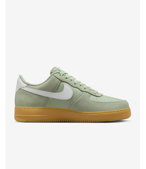 Nike Air Force 1 '07 LV8 - 32