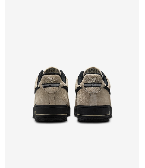 Nike Air Force 1 '07 LV8 - 33