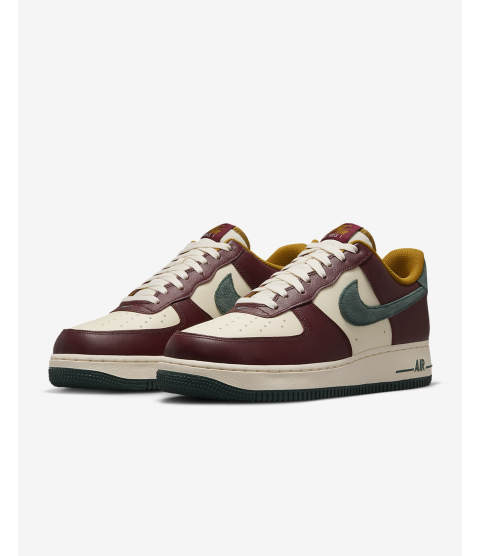 Nike Air Force 1 '07 LV8 - 37