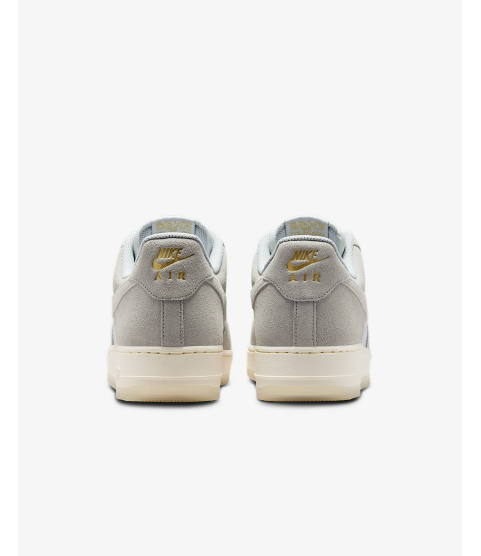 Nike Air Force 1 '07 LV8 - 39