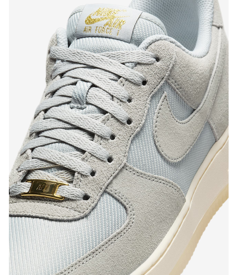Nike Air Force 1 '07 LV8 - 39