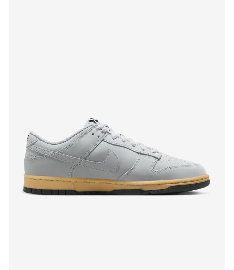 Nike Dunk Low Retro SE - 105