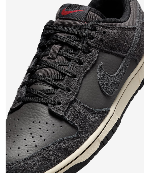 Nike Dunk Low Retro Premium - 78