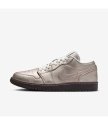Air Jordan 1 Low SE - 10