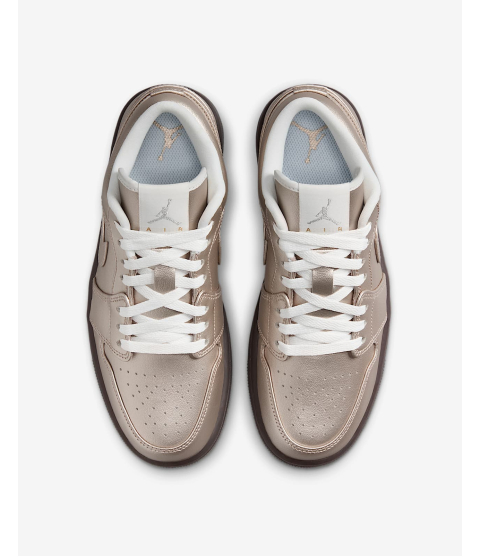 Air Jordan 1 Low SE - 10