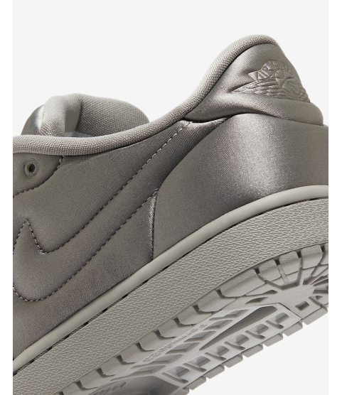 Air Jordan 1 Low Method of Make - 14