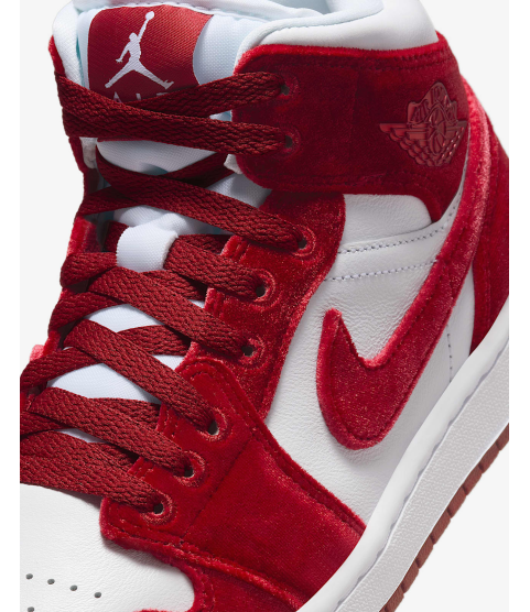Air Jordan 1 Mid SE - 17