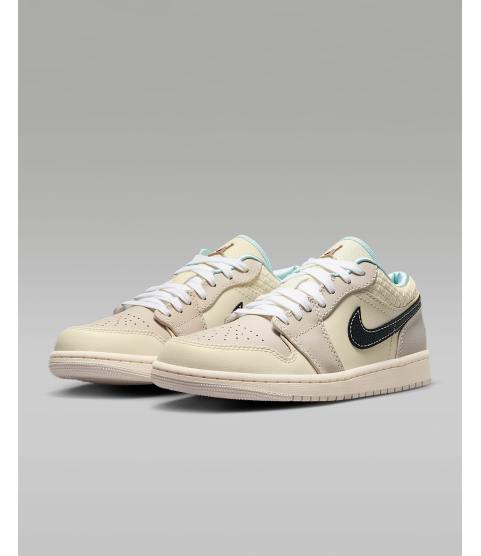Air Jordan 1 Low SE - 19