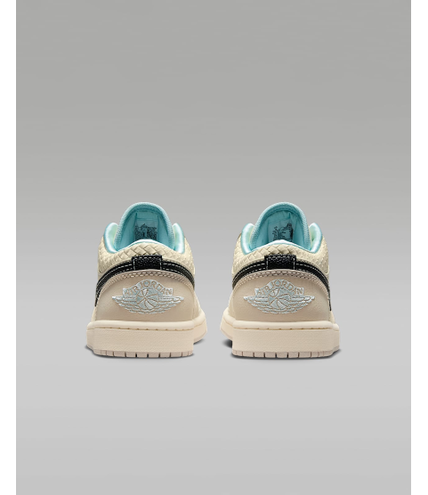 Air Jordan 1 Low SE - 19