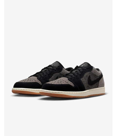Air Jordan 1 Low SE - 14