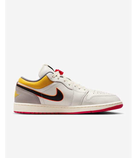 Air Jordan 1 Low Premium - 17