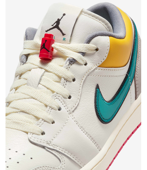 Air Jordan 1 Low Premium - 17