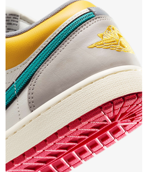 Air Jordan 1 Low Premium - 17