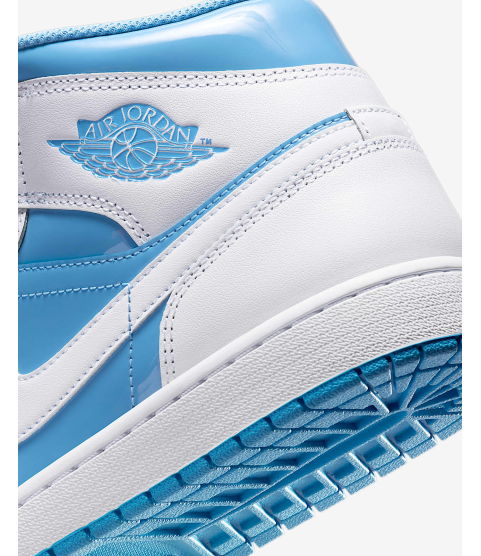 Air Jordan 1 Mid SE - 18