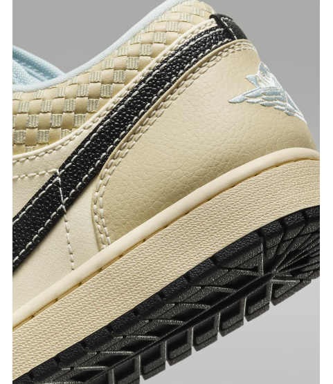 Air Jordan 1 Low SE - 19
