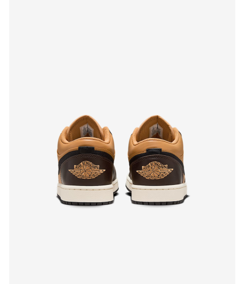 Air Jordan 1 Low SE - 21