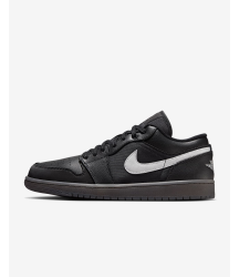 Air Jordan 1 Low SE - 22