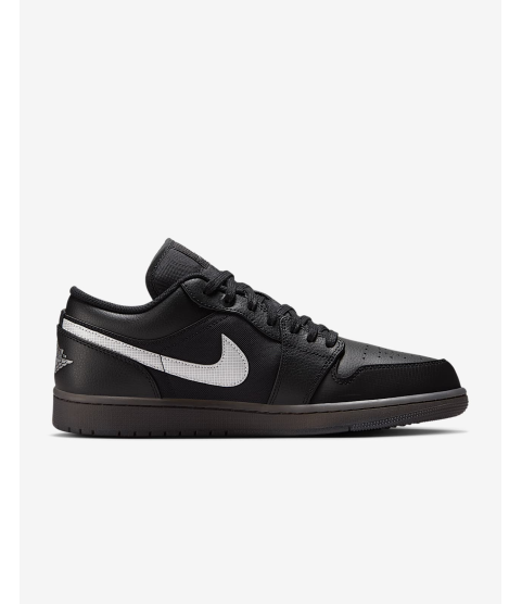 Air Jordan 1 Low SE - 22