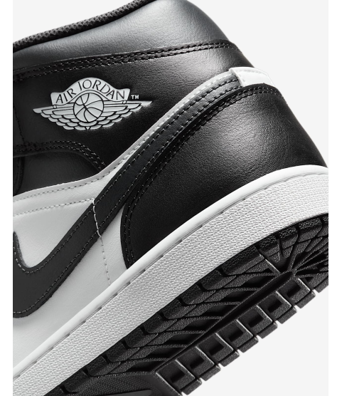 Air Jordan 1 Mid - 23