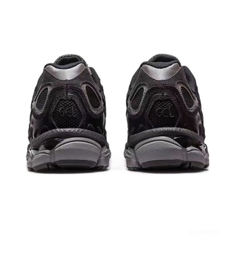 Кроссовки ASICS GEL - NYC, уникальный дизайн