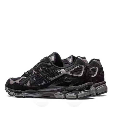 Кроссовки ASICS GEL - NYC, уникальный дизайн